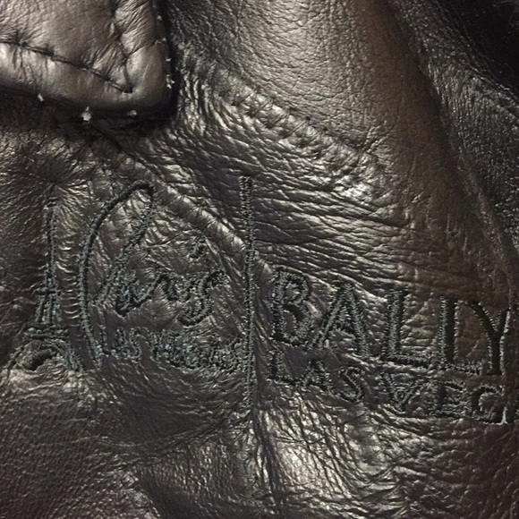 100% Leather mens coat BRAND NEW WITH TAGS - Picture 3 of 3